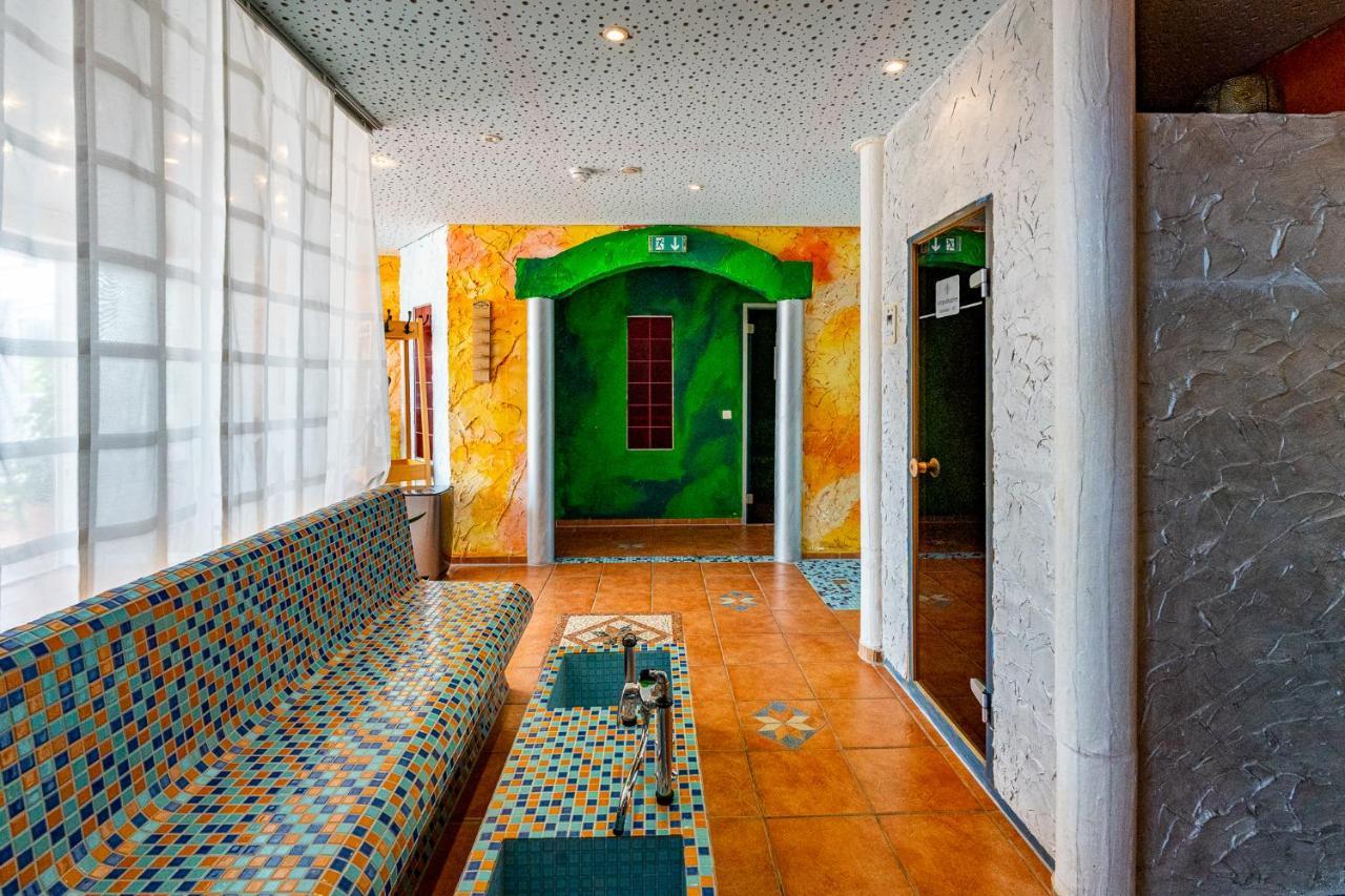 Hotel Nordstern Neuharlingersiel Zewnętrze zdjęcie